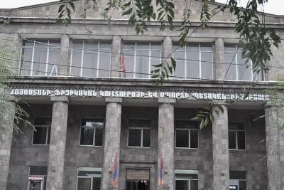 «Ժողովուրդ». Ֆիզկուլտուրայի ինստիտուտի ռեկտորի լիազորությունները կդադարեցնեն. դատախազը գործընթաց է սկսել