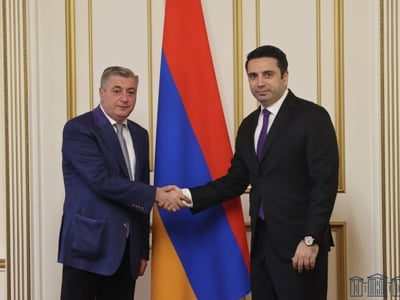 Հայկական կողմը մեծ նշանակություն է տալիս Վրաստանի հետ ապակենտրոնացված համագործակցությանը. Ալեն Սիմոնյան