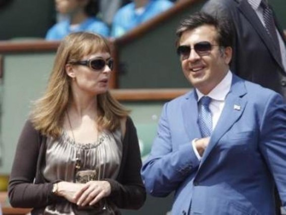 Սահակաշվիլին կոչ է արել հարգել իր կնոջ որոշումը