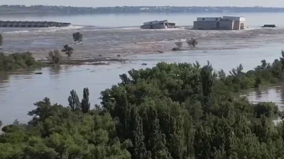 В Херсонской области заявили об ухудшении ситуации в Голой Пристани. Город вслед за Алешками начал уходить под воду