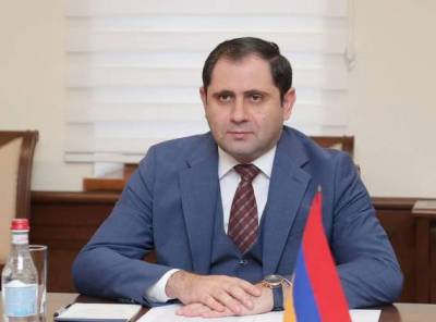 «Հրապարակ». ՊՆ-ում 70 հոգով նշել են 2-րդ աշխարհամարտը, կազմակերպիչը «Արկածախնդիր» ՍՊԸ-ն է