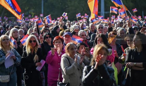 Два экс-президента Армении примут участие в митинге оппозиции 2 сентября