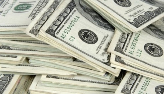 Մի քանի օր աճից հետո դոլարի եւ եվրոյի փոխարժեքները նվազել են