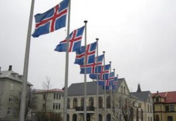 Իսլանդիայի կառավարությունը պաշտոնապես պաշտոնաթող է եղել