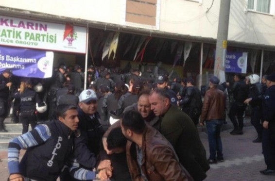 Թուրքիայում քրդամետ կուսակցության 20 անդամ է ձերբակալվել