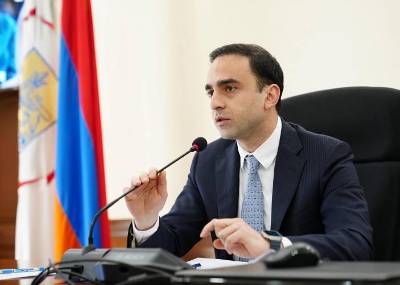 «Հրապարակ». Ավինյանը տեղյակ չէ, որ Արցախը հայաթափվել է