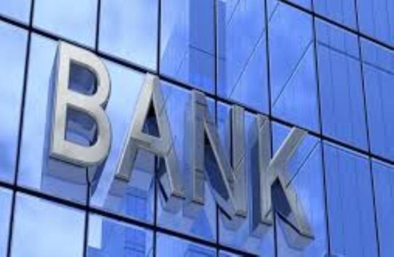 Ադրբեջանի քաղաքացիները չեն վստահում բանկերին