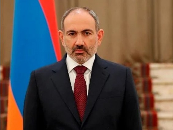 Փաշինյանը տիկնոջ հետ աշխատանքային այցով մեկնել է Ֆրանսիա. Այսօր նա կհանդիպի Մակրոնի հետ