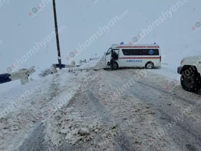 Սյունիքում վթարի զոհերի մարմինները դիահերձարան տեղափոխելիս շտապօգնության մեքենան վթարի է ենթարկվել