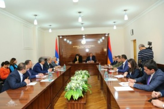 Կայացել է ԼՂՀ ԱԺ և ՀՀ ԱԺ մշտական հանձնաժողովների նիստը