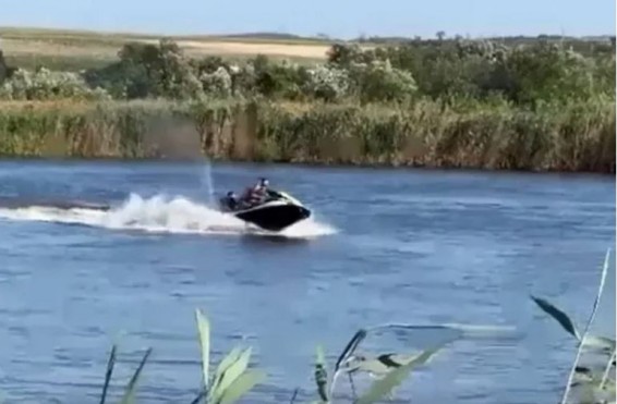 Трое армян погибли на озере в Анапе