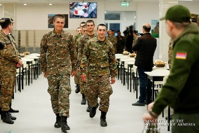 «Փաստ». Ճշգրտումներ զինծառայողների և նրանց ընտանիքների անդամների ամենամսյա պարգևավճարի վճարման կարգում