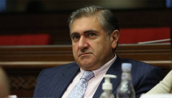 Էդ մամուլը, որ կարդում եք, եղե՞լ է դեպք, որ ասեք՝ էսինչ բանը ճիշտ է՝ մնացածը մունդառ հերյուրանք է. Արթուր Խաչատրյան