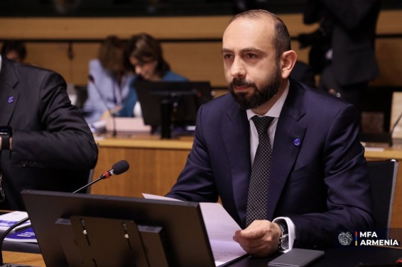 Նախարարական որոշումներով կոչ է արվում շուտափույթ ստորագրել և վավերացնել Խաղաղության պայմանագրի նախագիծը. Միրզոյան