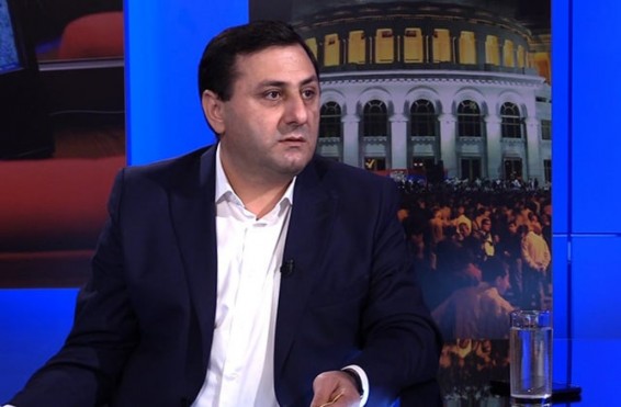 Էլ ի՞նչ անեն Նիկոլն ու իր պատանդներն այդ դահլիճում, որ դուք հասկանաք՝ պիտի արագ միավորվել ու ռեալ քայլ անել. Ֆարմանյան