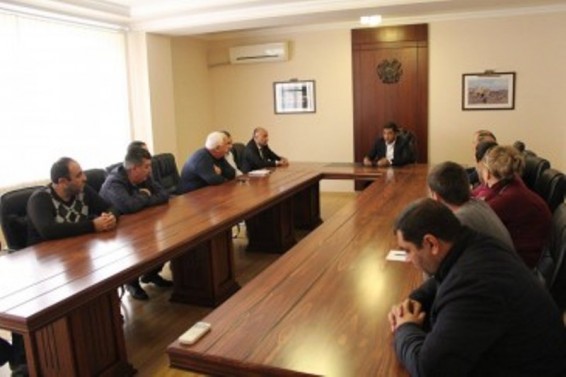 Photo.Աշխատանքային խորհրդակցություն Դավթաշեն վարչական շրջանում