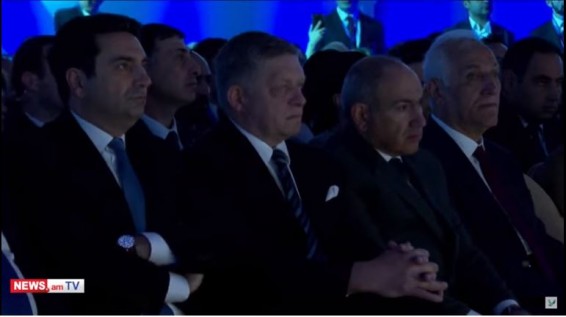 Пашинян, Мирзоян, Фицо и главы других европейских стран прибывают на «Ереванский диалог»