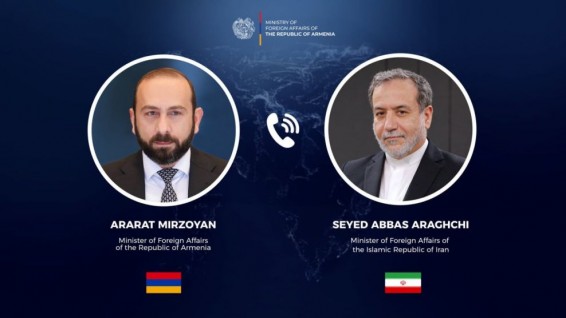 Արարատ Միրզոյանը հեռախոսազրույց է ունեցել իր իրանցի գործընկերոջ հետ