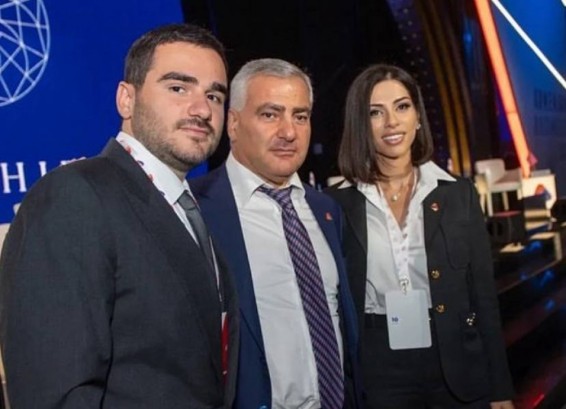 «Հիմա միայն մեր ճակատագիրը չի որոշվում». Սամվել Կարապետյանի դուստրը կոչ է անում հավաքվել Մազմանյան 5 հասցեում՝ ի աջակցություն հայրիկի