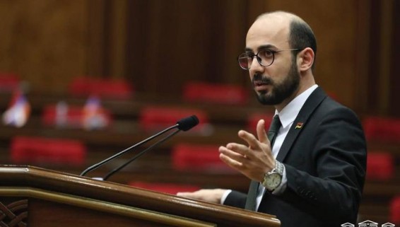 Ձենդ չլսեմ, սսկվի, ստահակ. ԱԺ-ում իրավիճակը լարվեց