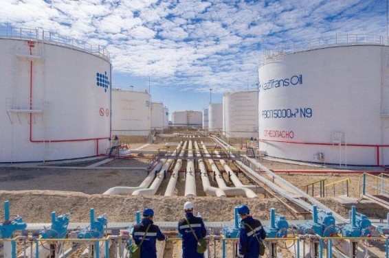 Казахстан планирует увеличить поставки нефти в Германию до 2 миллионов тонн