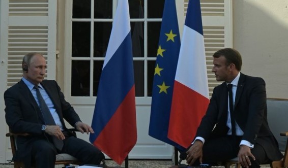 Путин напомнил Макрону, что украинский конфликт — это следствие политики Запада