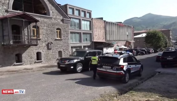 В гостинице «Горис» во главе с Николом Пашиняном стартовало политическое собрание партии «Гражданский договор»