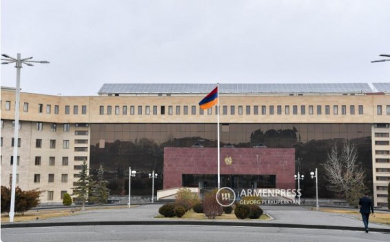 Пресс-секретарь Минобороны Армении опроверг информацию о захвате позиции ВС на Джермукском направлении