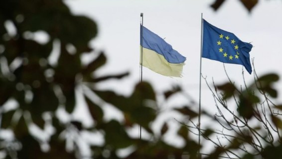 ЕС предупредил Киев о перспективе полной остановки финпомощи, пишет FAZ