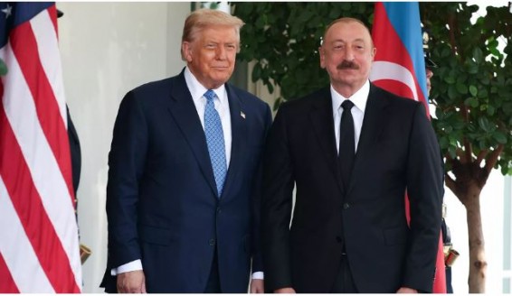 Трамп заявил, что США отменяют ограничения на сотрудничество с Баку в области обороны