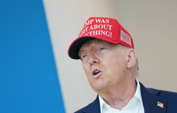 Трамп заявил, что хотел бы встретиться с Ким Чен Ыном в 2025 году
