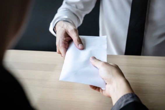 ՆԳՆ պաշտոնատար անձինք կաշառք են վերցրել