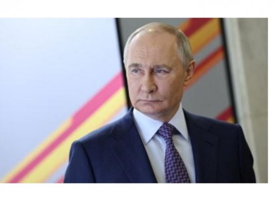 Россия будет развивать трансарктический транспортный коридор