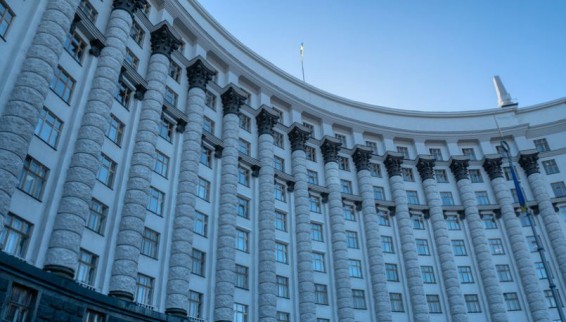 Свириденко подтвердила повреждение здания кабмина Украины
