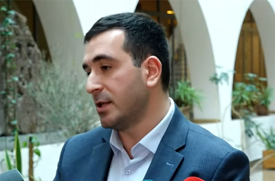 «Իրավունք». «Խելքդ գլուխդ հավաքի, կամ...». Ինչո՞ւ ազատման դիմում գրեց Ավինյանի մամուլի խոսնակը