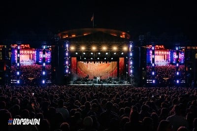«Փաստ». Գյումրու տոնը՝ քաղաքական բևեռացման ու սուր հակամարտության ֆոնին