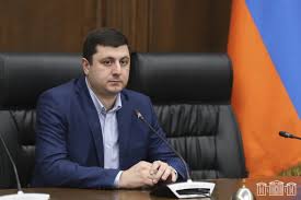 Պատերազմի, կորուստների գլխավոր պատասխանատուներն ու մեղավորները, իրականությունը քողարկելով, պատրաստվում են իրենց իշխանության երկարաձգմանը. Աբրահամյան