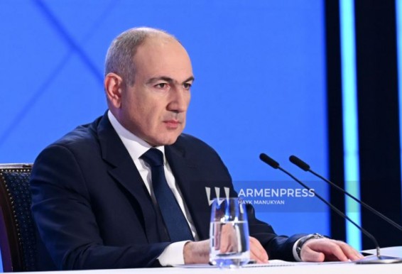 Пашинян представил отличия между Четвертой и Третьей Республиками