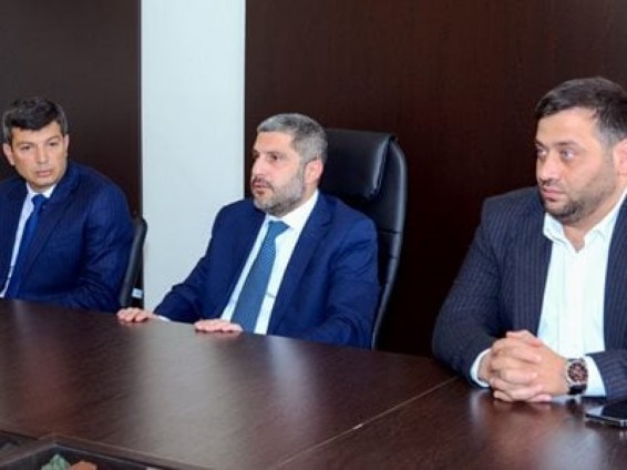 Երևանի փոխքաղաքապետը Շենգավիթ վարչական շրջանի աշխատակազմին է ներկայացրել նորանշանակ ղեկավարին