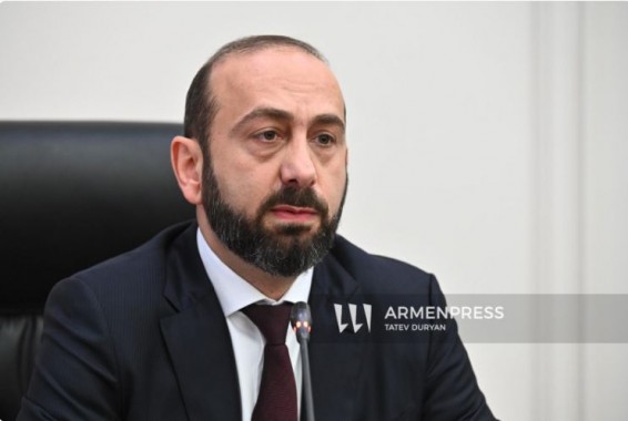 Глава МИД Армении увязывает нерешение вопроса армянских пленных с давней историей вражды с Азербайджаном