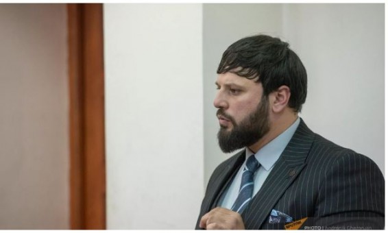Адвокату Кочубаеву изменили меру пресечения на подписку о невыезде