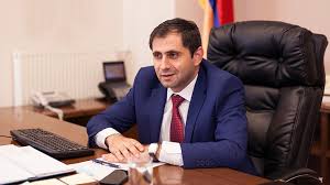 «Հրապարակ». Ինչո՞ւ էր Սուրեն Պապիկյանն ԱԺ եկել. մանրամասներ փակ հանդիպումից