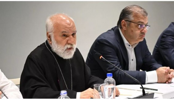 СК Армении отказался возбуждать уголовное дела по факту прослушки архиепископа Натана