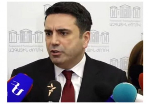 Спикер парламента Армении: Кто-то может обеспечить безопасное возвращение армян в Нагорный Карабах?