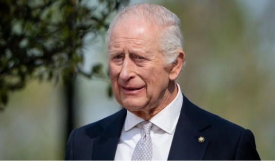 Британский король Карл III составил список гостей на свои похороны, пригласив на церемонию принца Гарри