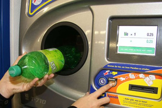 Գերմանիայում դատապարտվել է աղբի վերամշակման սարքով 44 000 եվրո վաստակած տղամարդը