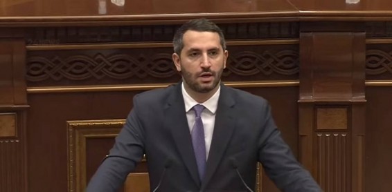 Կարծում եմ՝ հայրենիքի պաշտպանության համար զոհվածների հիշատակը հարգելուն նվիրված օրվա սահմանումը պետք է լինի ընդդիմության հետ կոնսենսուսի մաս. Ռուբեն Ռուբինյան