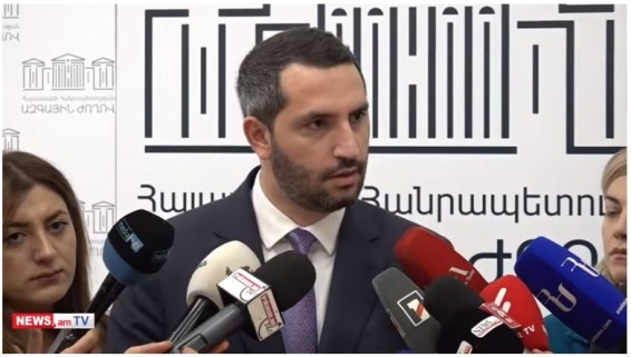 Вице-спикер: Сейчас оппозиция Армении обсуждает качество импортируемой пшеницы, а раньше не верила в разблокирование