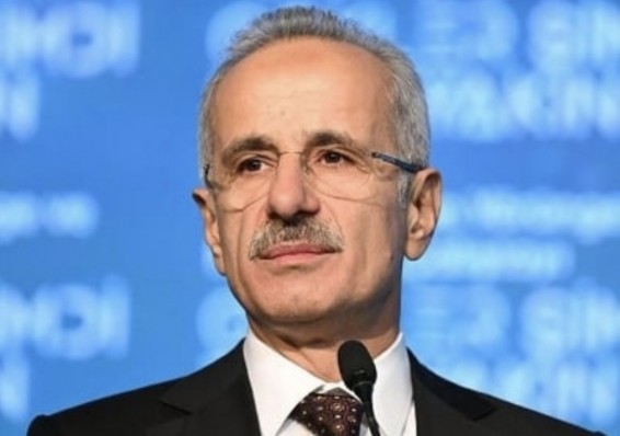 Уралоглу: Мы быстро продвигаемся к процессу консенсуса с Ереваном и Баку: Пашинян идет на очень серьёзные риски