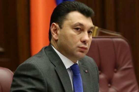 Վայելեք իշխանության վերջին ամիսները. Շարմազանովը՝ ՔՊ-ին